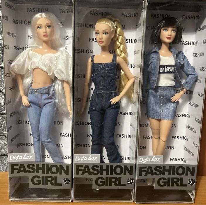 Ляльки типу Барбі шарнірні у стильному одязі