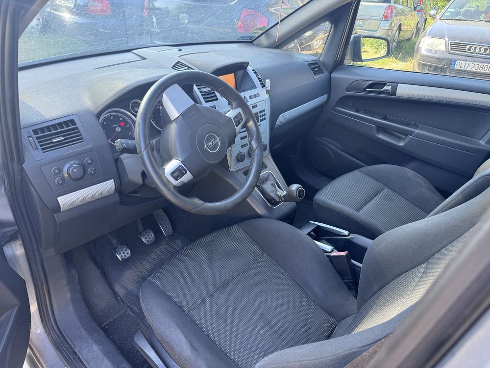 2006r opel zafira