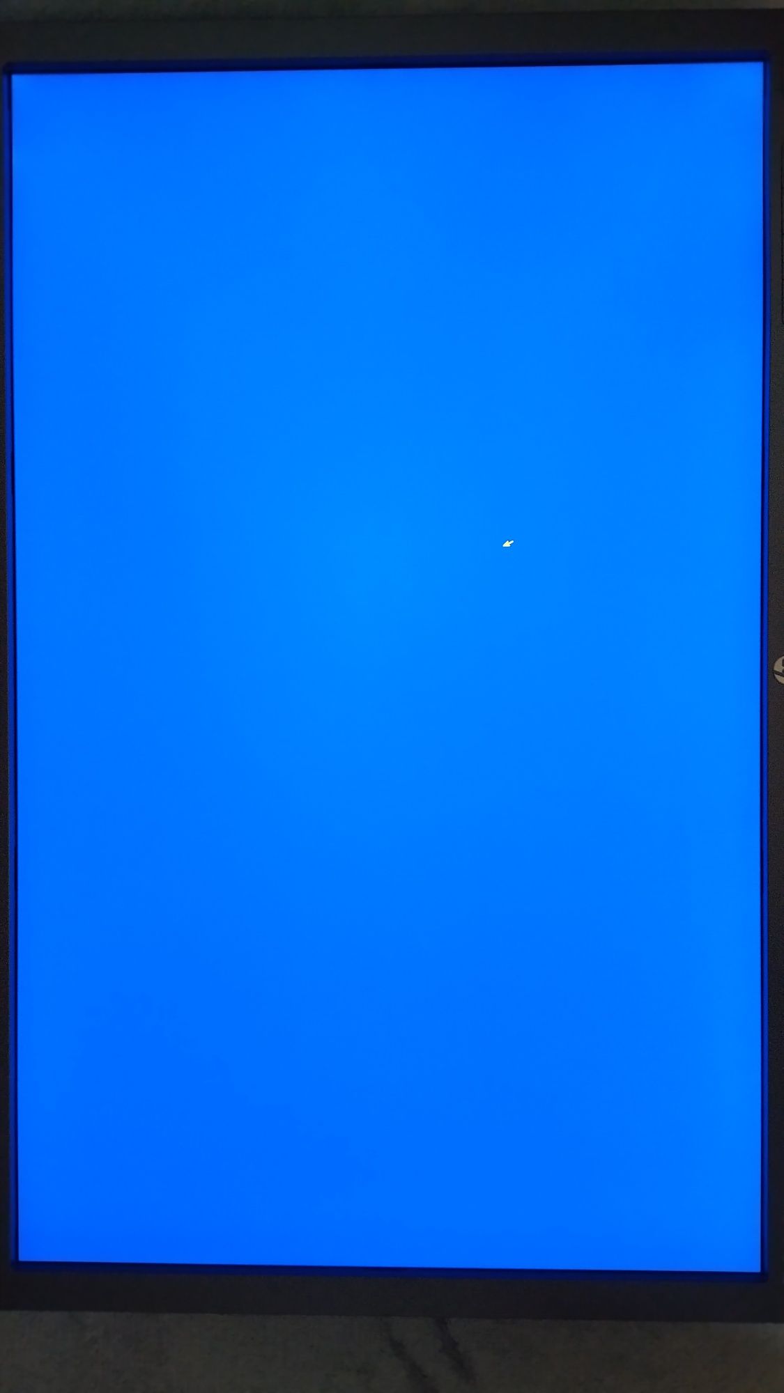 Monitor HP E241i IPS