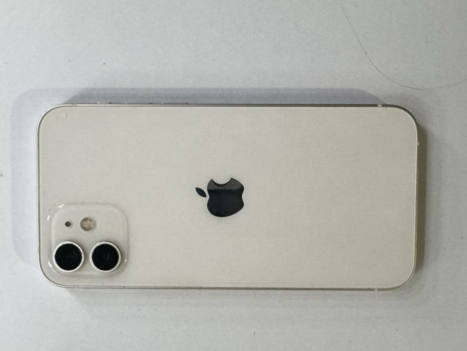 Продам IPhone 12 white 64gb