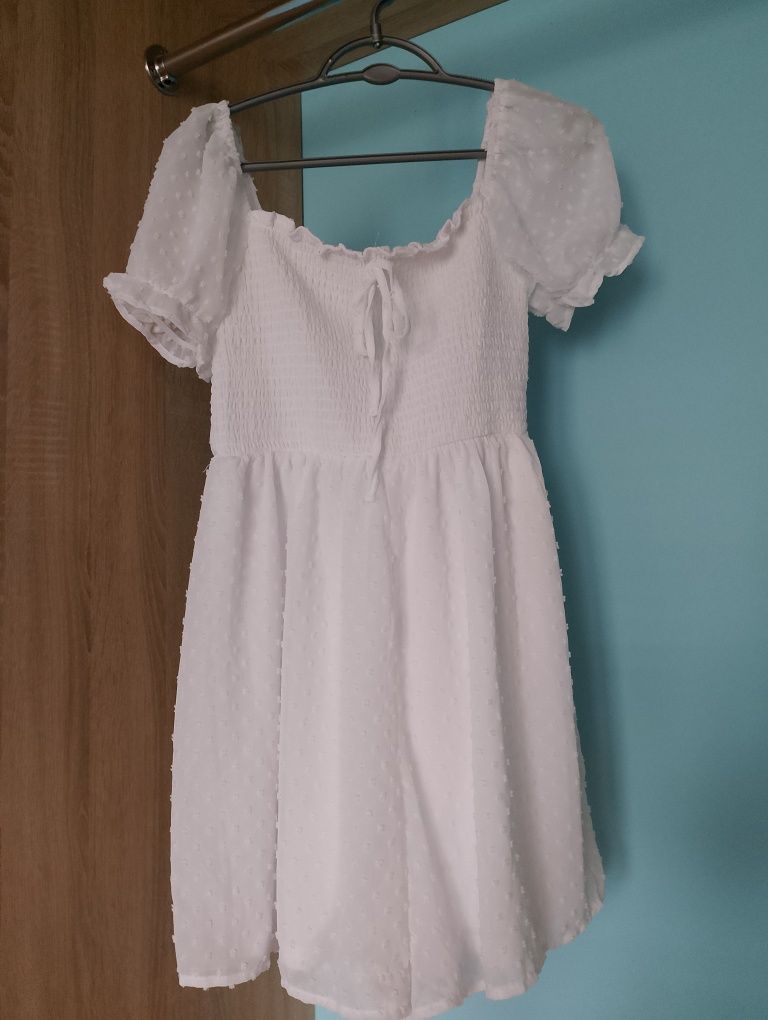sukienka letnia biała