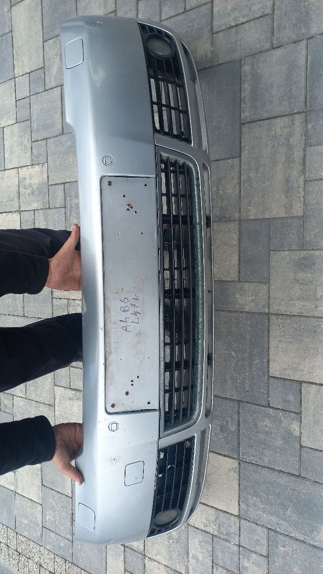 Audi a4 b6 zderzak przód przedni srebrny ly7w  spryski czujniki