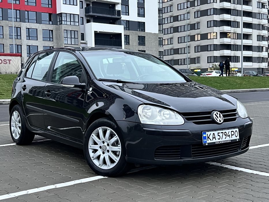 VW Golf 5 1.6 FSI, автомат, бензин - 198 000 км