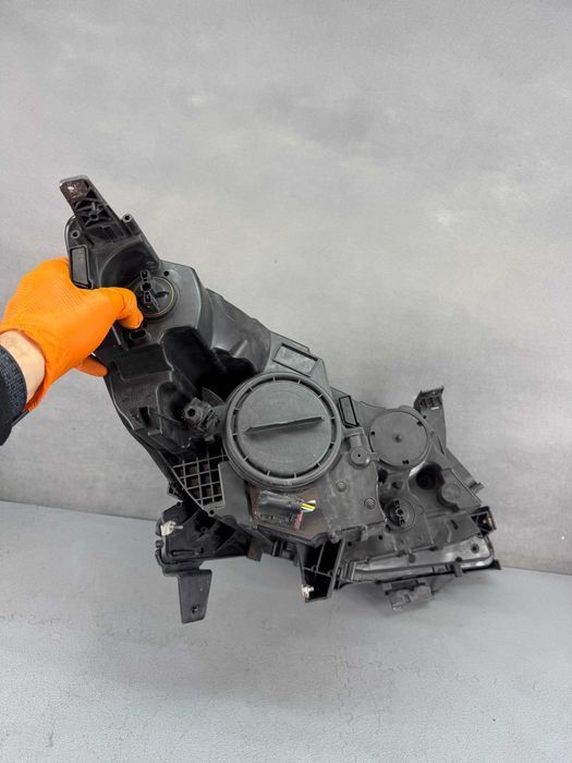 Opel Zafira C 2012-16r Lampa Przód Przednia Soczewka HIR2 Lewa EU IGŁA