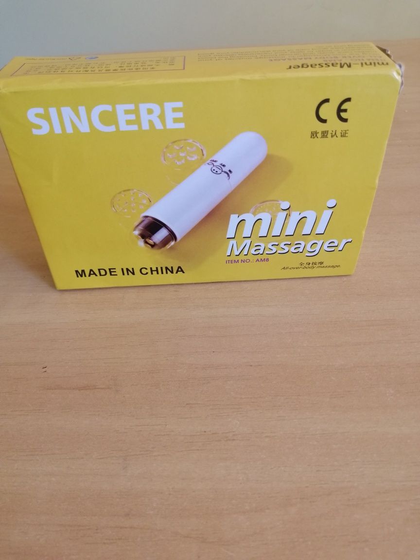 Мiнi массажер для обличчя.