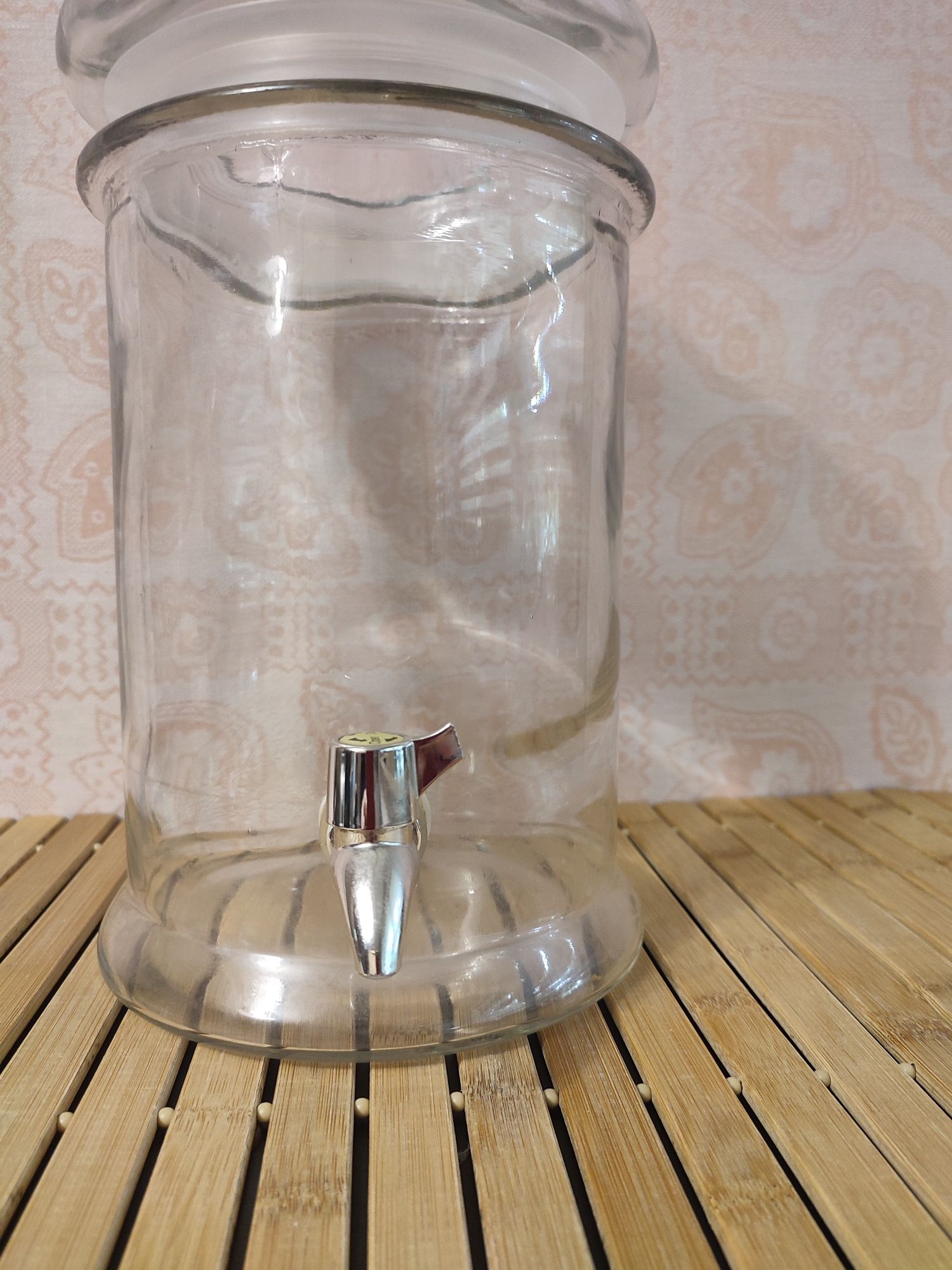 Słoik pojemnik dzbanek z pokrywką i kranikiem 4,5 l