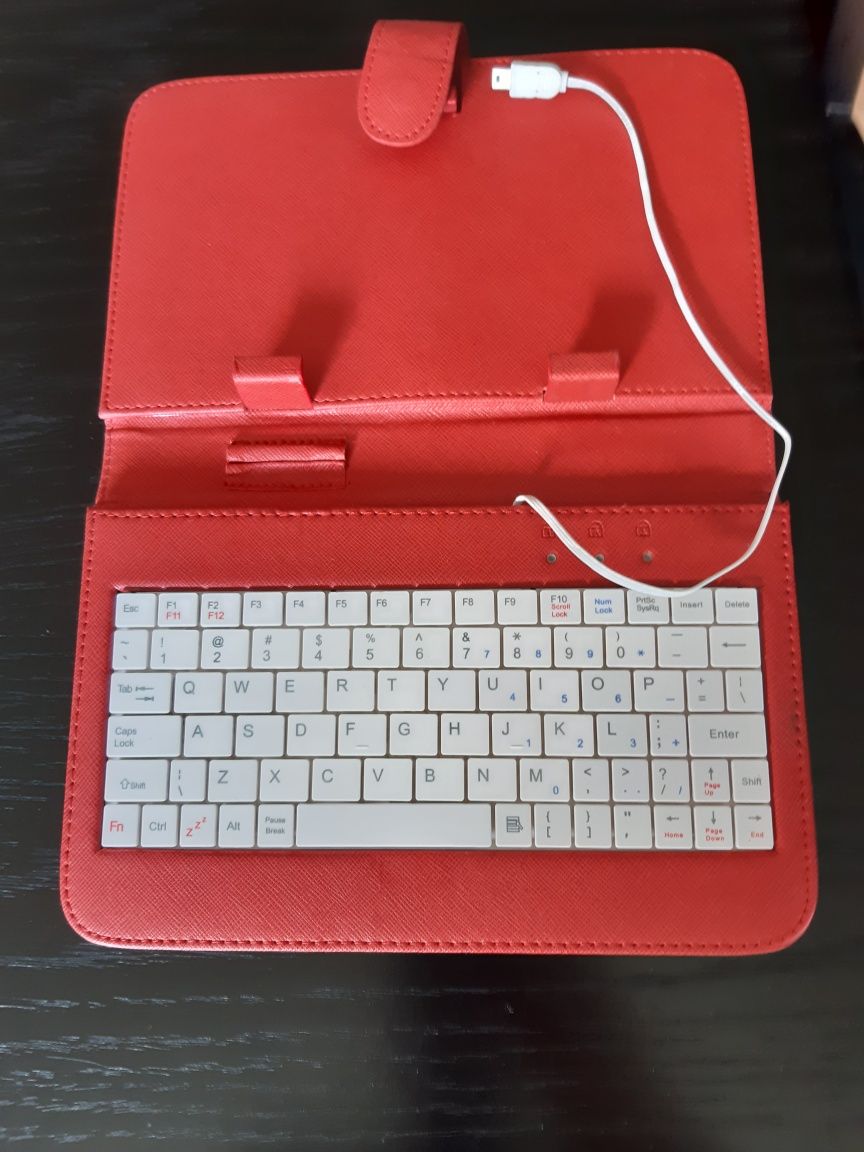 Teclado para computador ou tablet com capa. Novo. Vendo ou troco