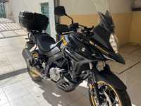 Suzuki v Strom 650 Xt