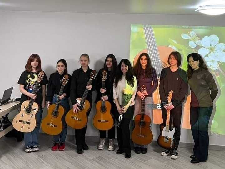 Уроки игры на гитаре