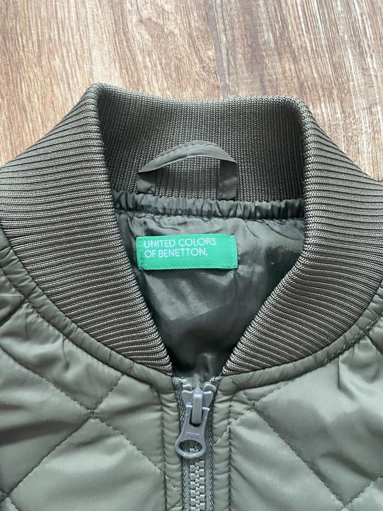 Деми куртка Benetton 8-9 лет( 140см)