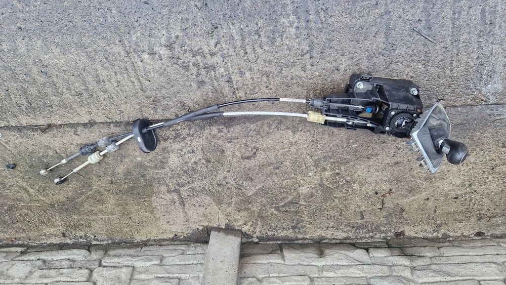 OPEL ASTRA J 1.3 CDTI LEWAREK ZMIANY BIEGÓW LINKI  55575258 55563704