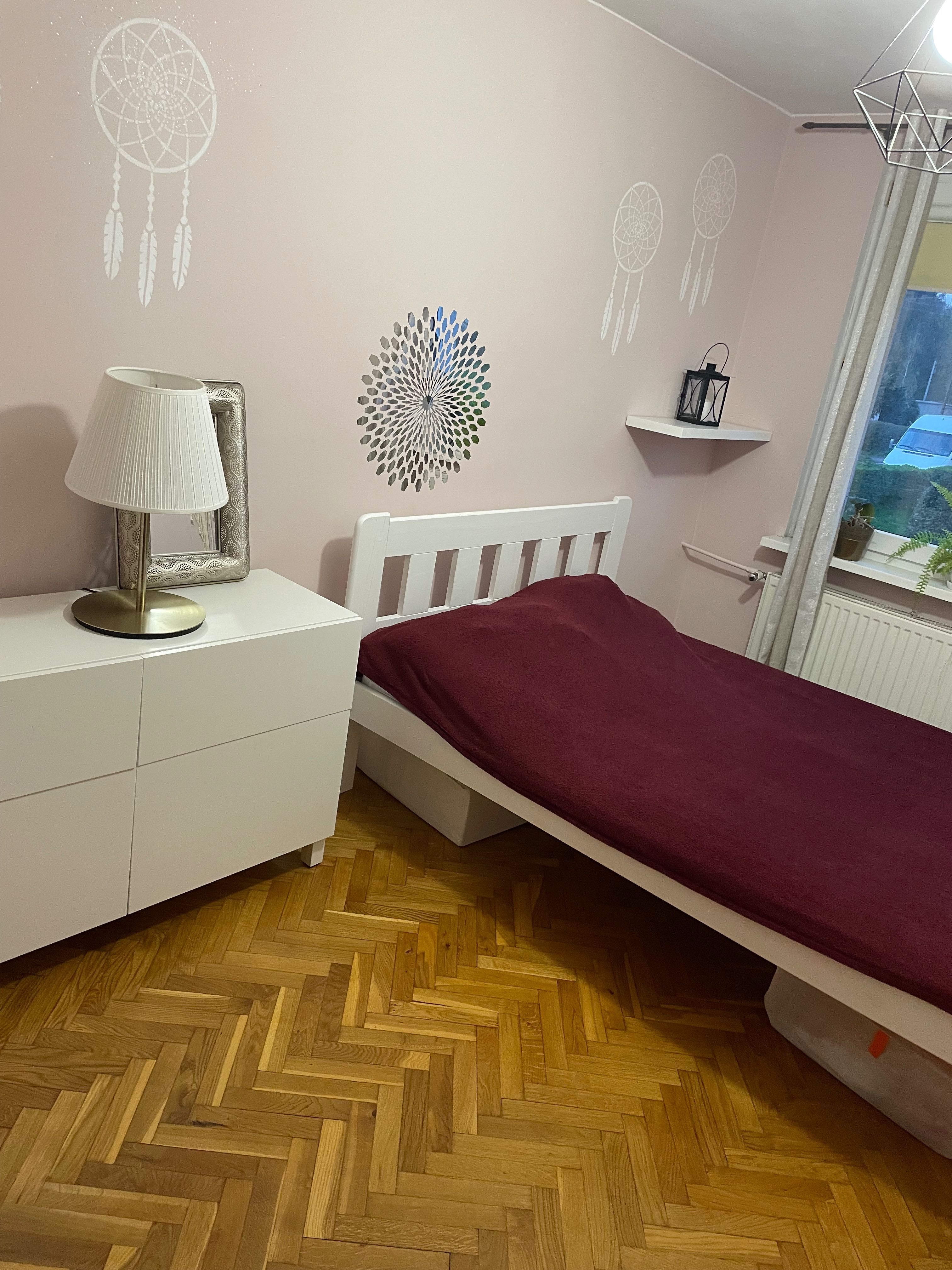 Wyposażone 3-pokojowe mieszkanie w zielonej, spokojnej okolicy