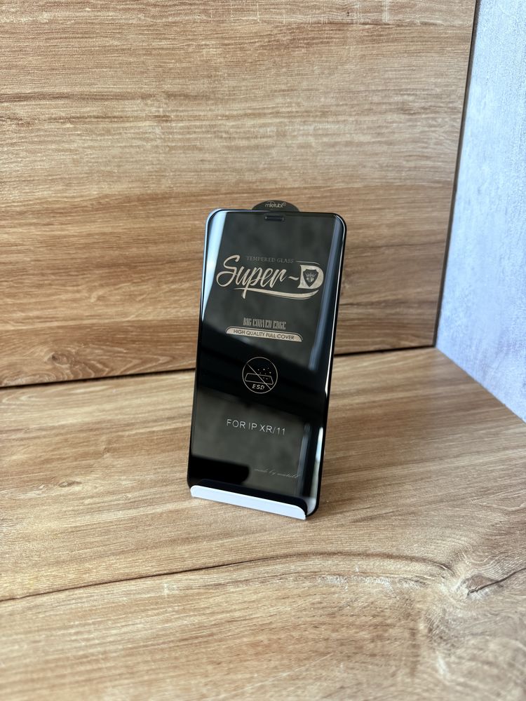 Захистне скло на айфон 11. Защитное стекло iphone 11 все модели