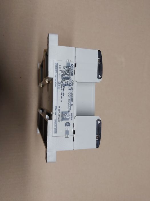 Omron CPM1A-30CDR-D