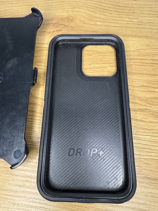 Otterbox, Esr чохли iphone 15 pro max