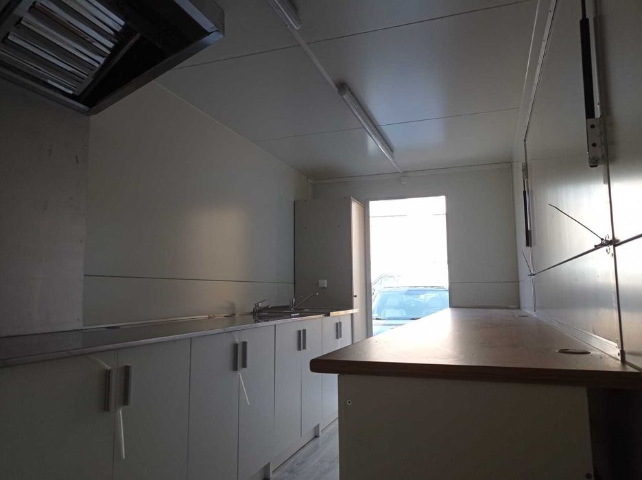 Przyczepa Gastronomiczna Handlowa NOWA 2025  pod Kurczaki WYPOSAŻONA