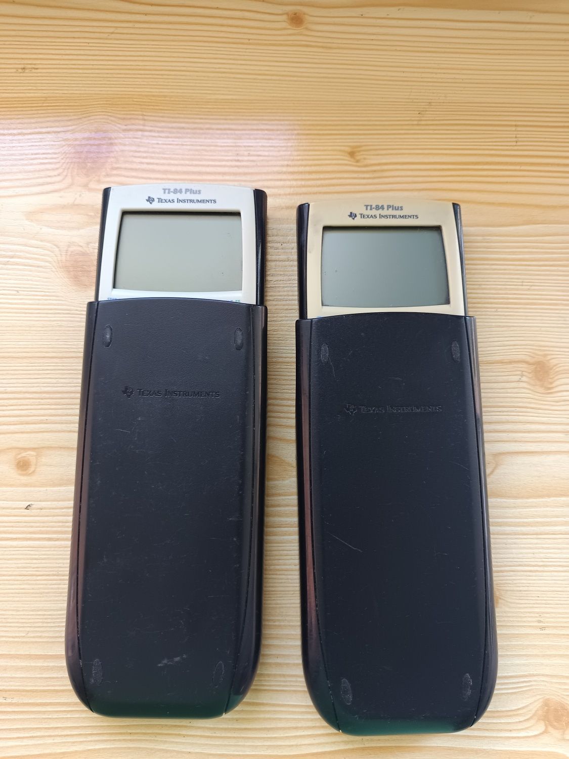 Calculadora gráfica Texas Instruments TI-84 PLUS