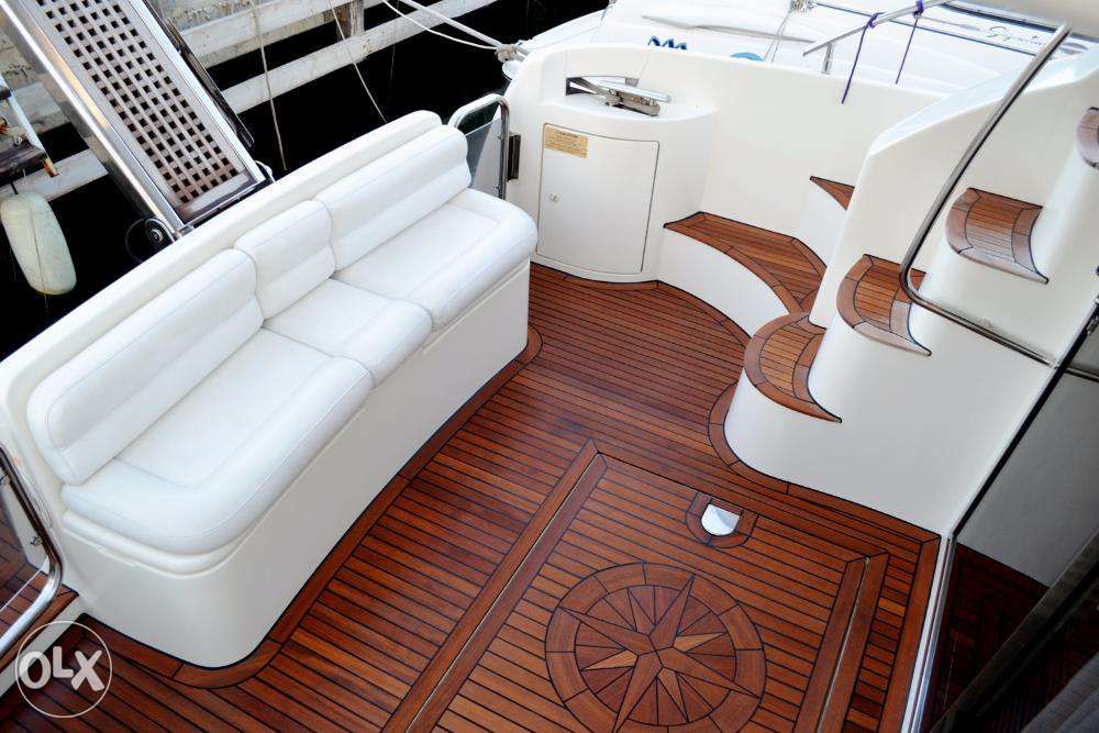Яхта Azimut 39