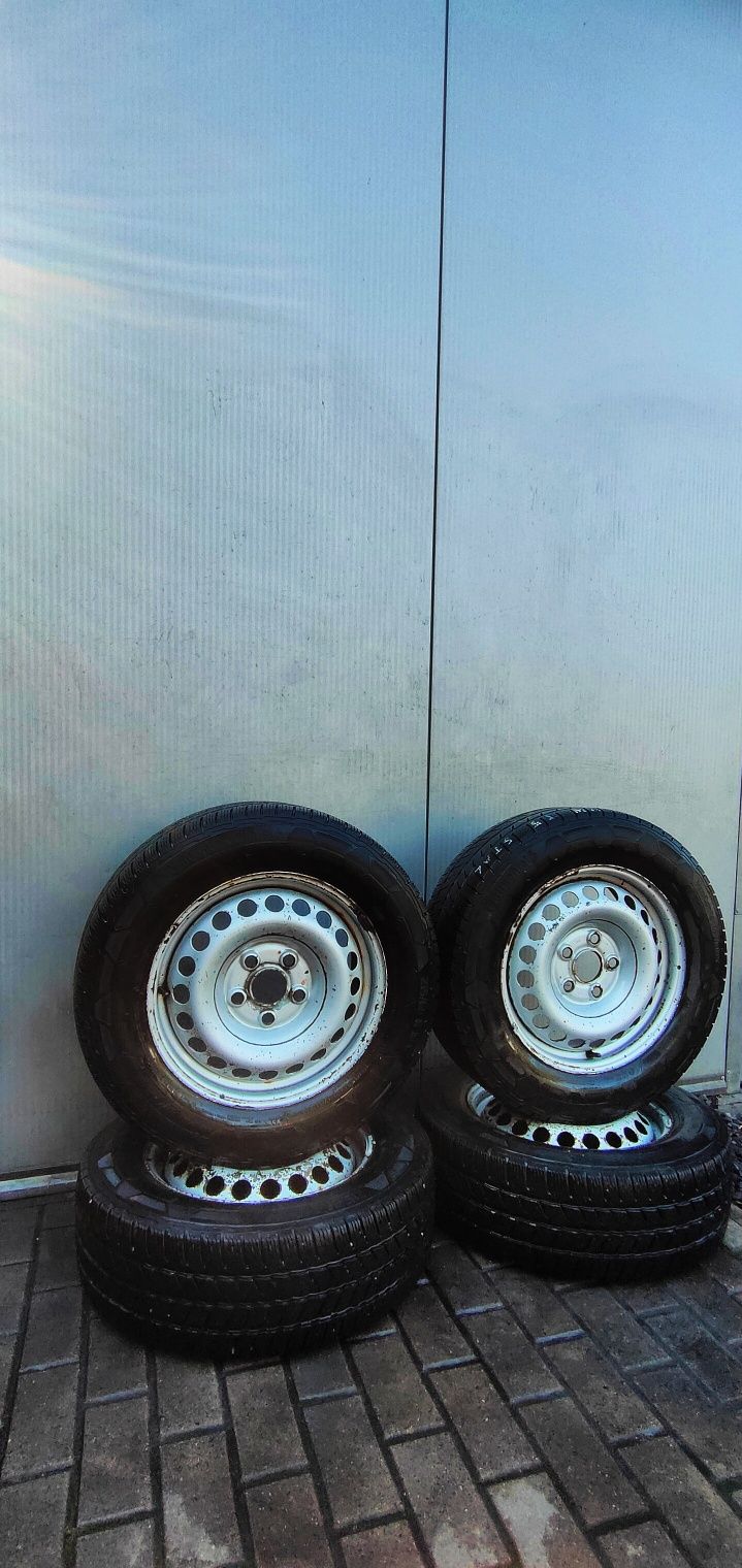 Felgi stalowe+ opony zimowe VW T5 zimowe
