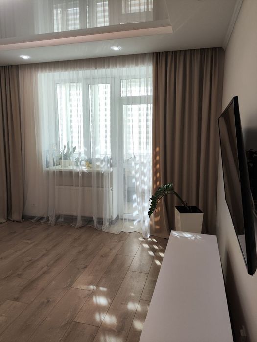 ТерміновийПродаж 2 кім на другому поверсі