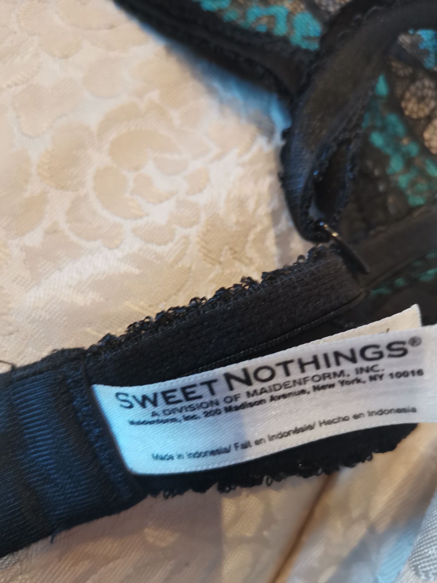 Sweet Nothings biustonosz damski rozm 80A, push up, nowy , czarny