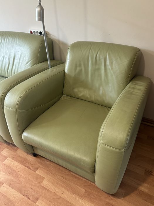 Komplet z naturalnej skóry (2+1) rozkładana kanapa i dwa fotele