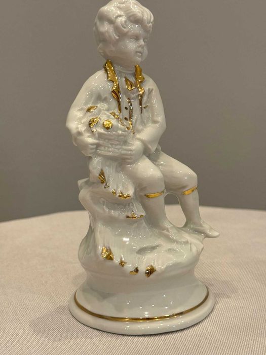 Duże figurki 95 zł/kpl. chłopca i dziewczyny porcelana zdobiona złotem