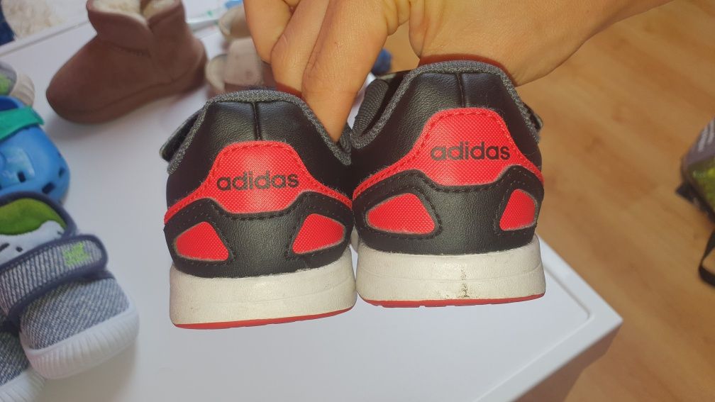 Buty Adidas rozmiar 22