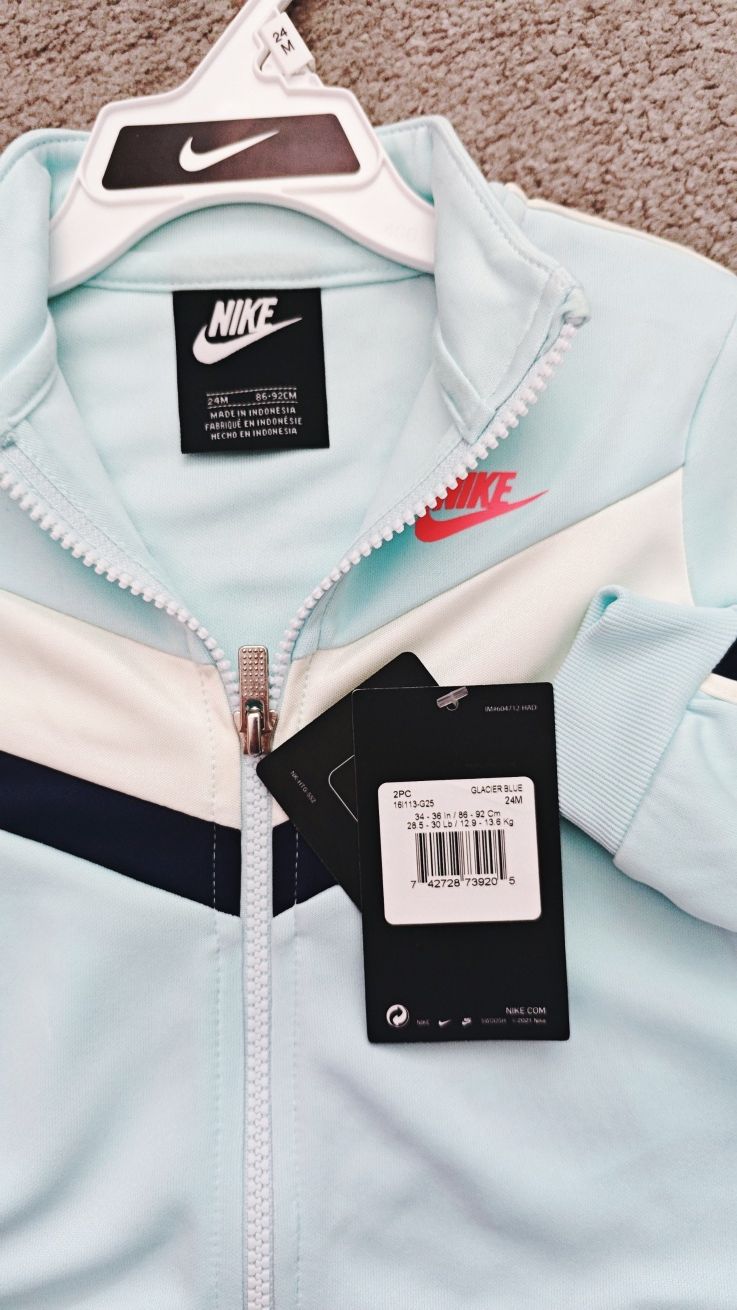 NOWY dres dziecięcy NIKE 88-92