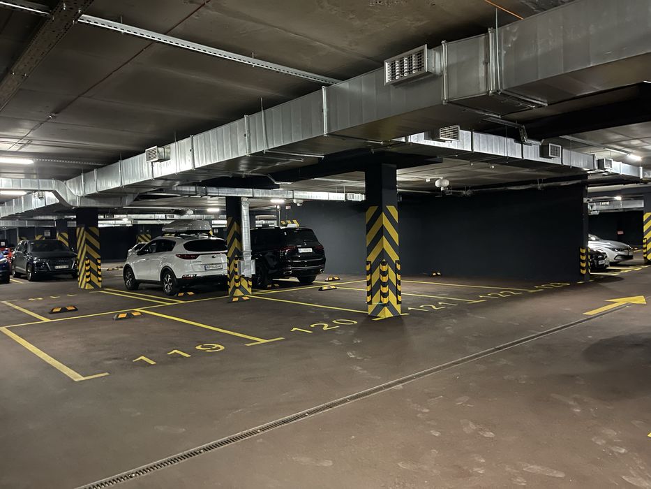 Терміново! Продам паркомісце, паркінг Уютний Квартал