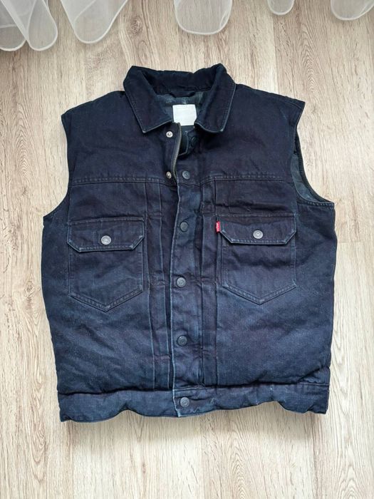 Пухова джинсова жилетка Levis  оригінал