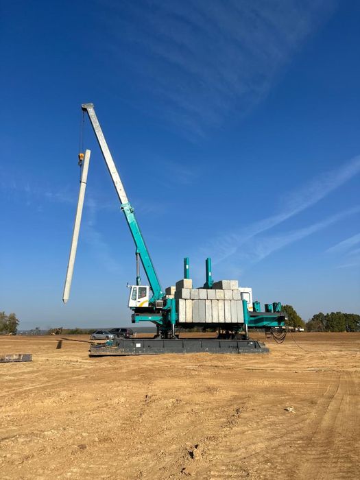 Вдавлювання паль / свай