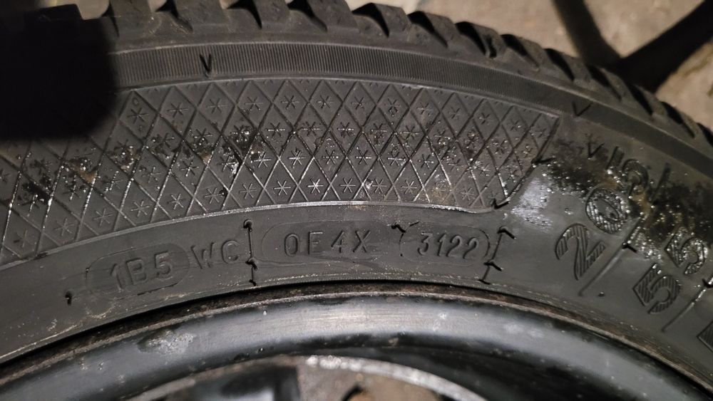 Felgi stalowe strukturalne 16 cali 5x110 Opel Saab z oponami zimowymi