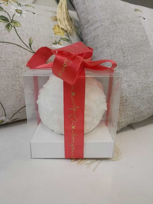 Decorações em gesso / cera e cerâmica