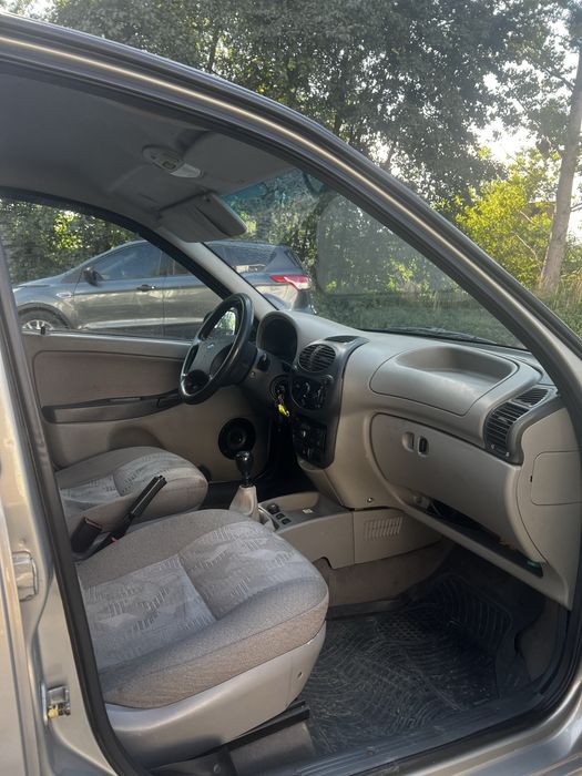 Продам Ладу Калину