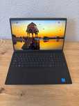 Laptop Dell Vostro 3510 i5-1135G7 ładny lekko uszk obudowa