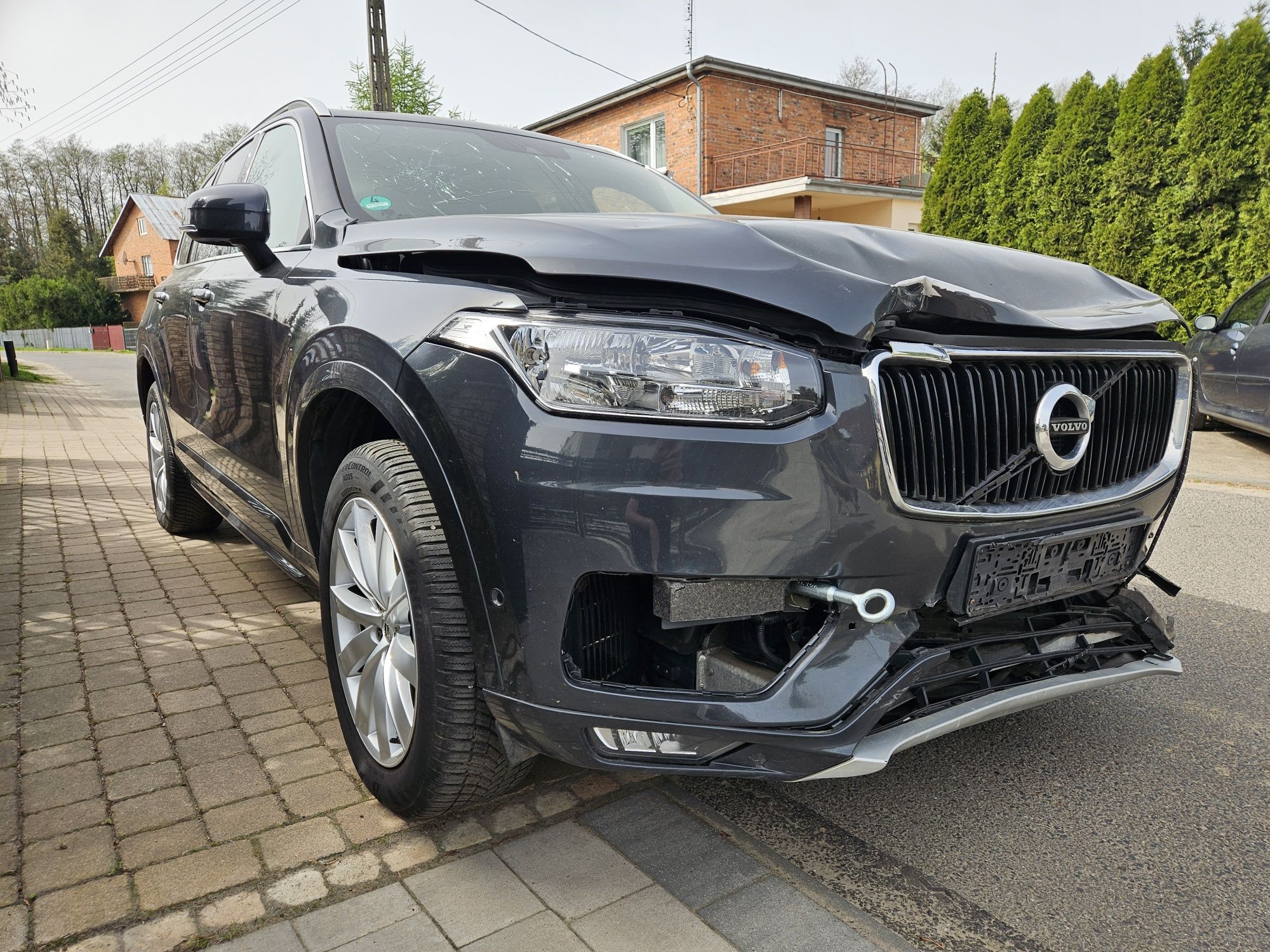 Volvo xc90 2.0d Automat Panorama navi 224 konie