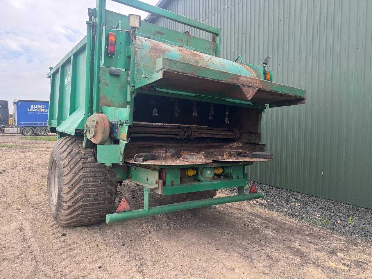 Розкидач Tebbe HS 120