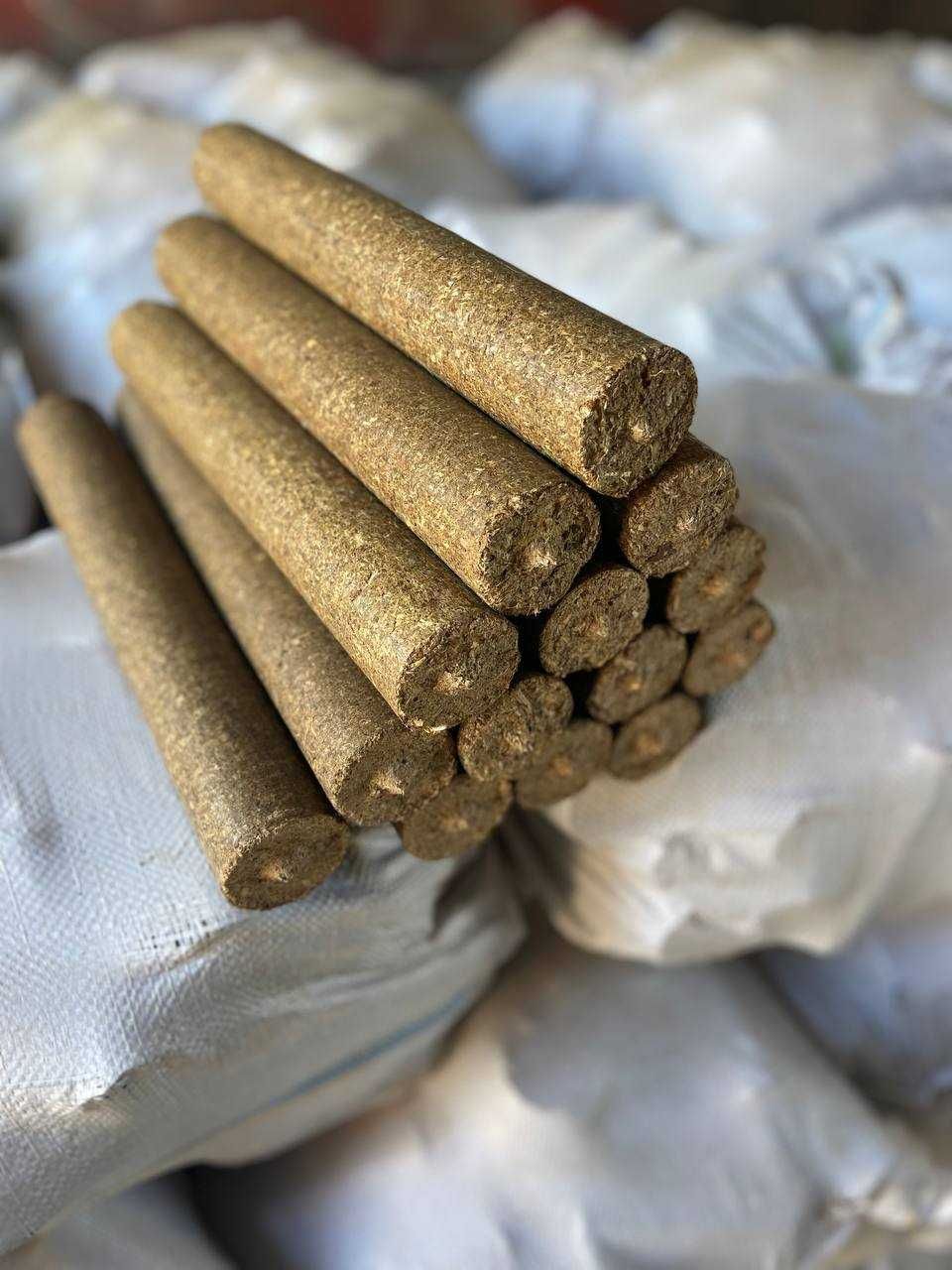 Брикети з деревини/лушпиння соняшника/PINI KAY/RUF/NESTRO/Руф/ПініКей/