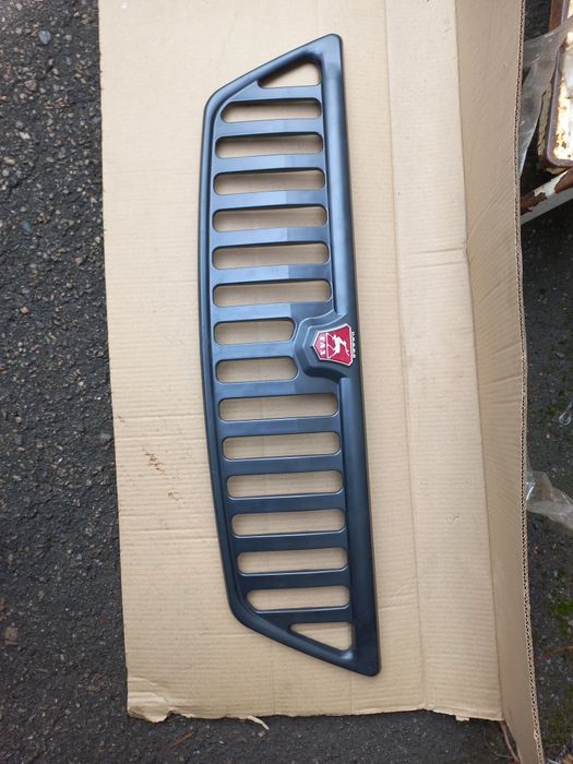 Решетка радиатора Газель