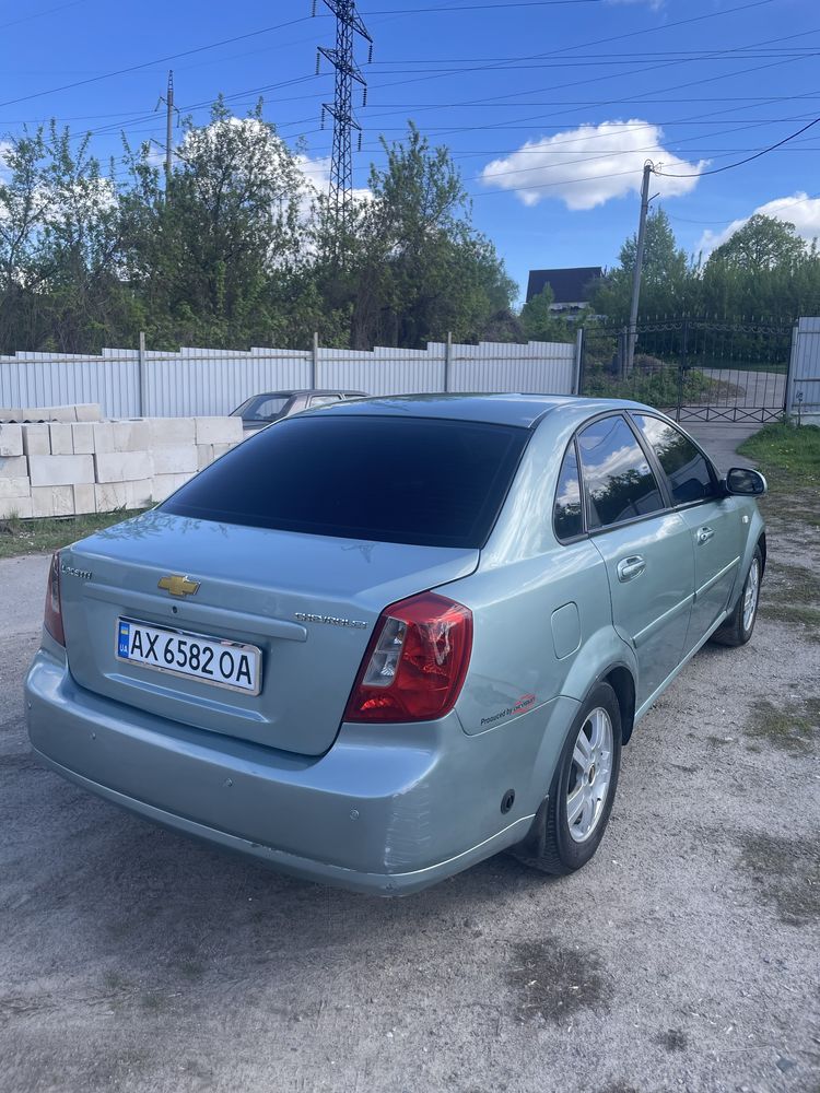 Продам Chevrolet Lacetti 1.8 АТ