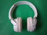 Bezprzewodowe słuchawki JBL
T450BT
