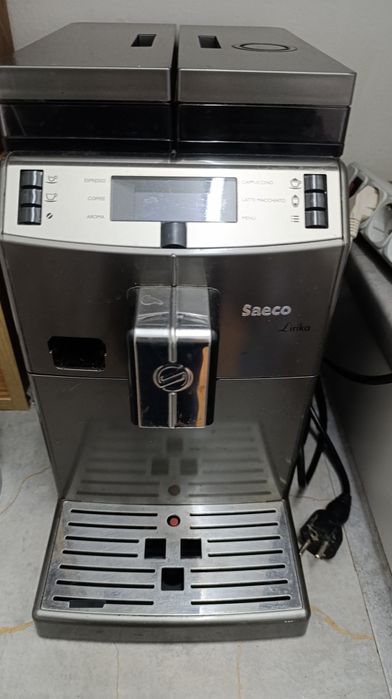 Кофемашина Philips Saeco Lirika