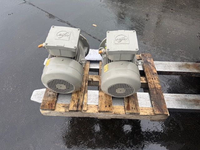 SILNIK elektryczny 5,5 kw komplet 2 szt