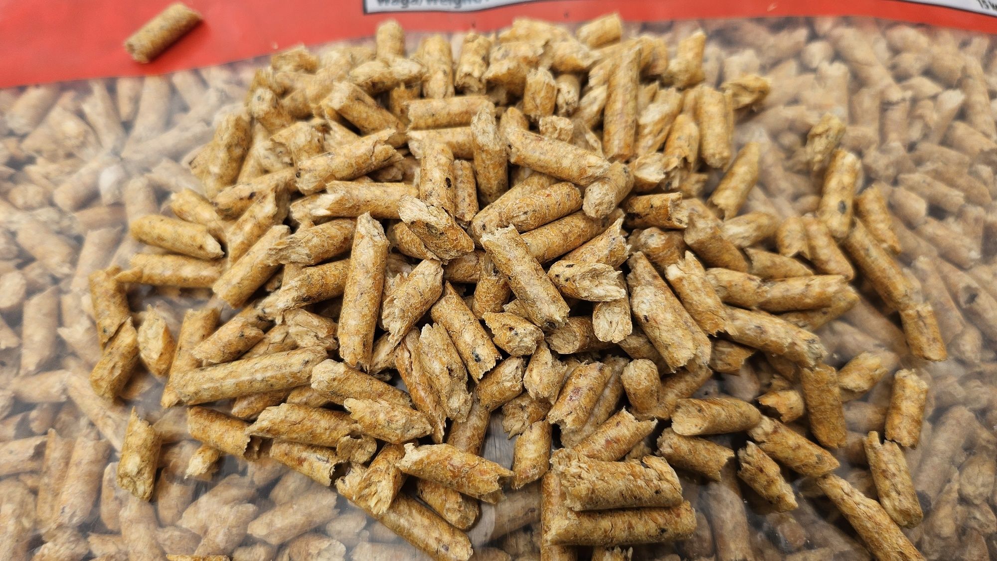 PROMOCJA!!! Pelet drzewny SOSNOWy 6mm. Przy większej ilości RABAT