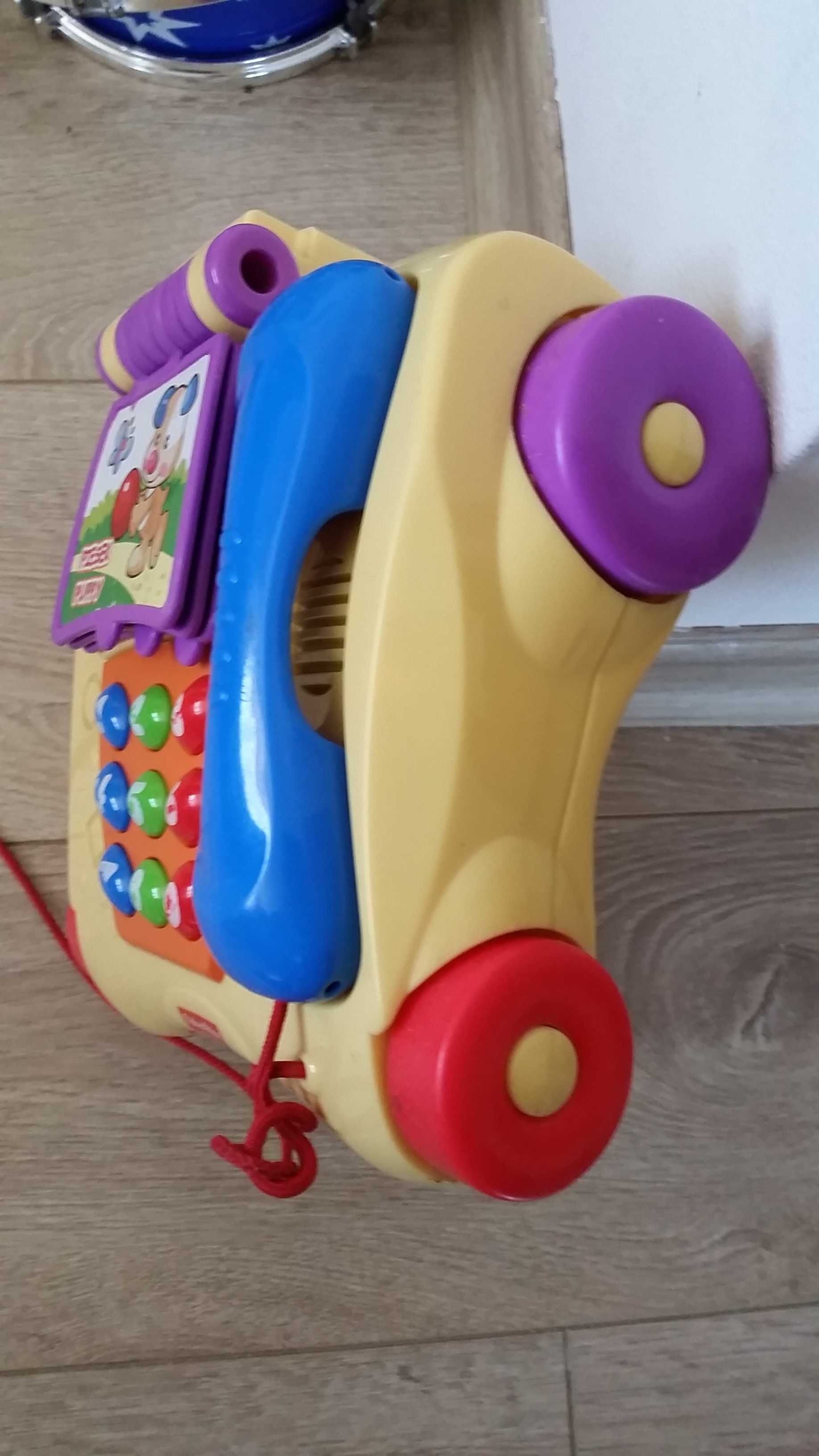 Fisher Price dwujęzyczny telefon