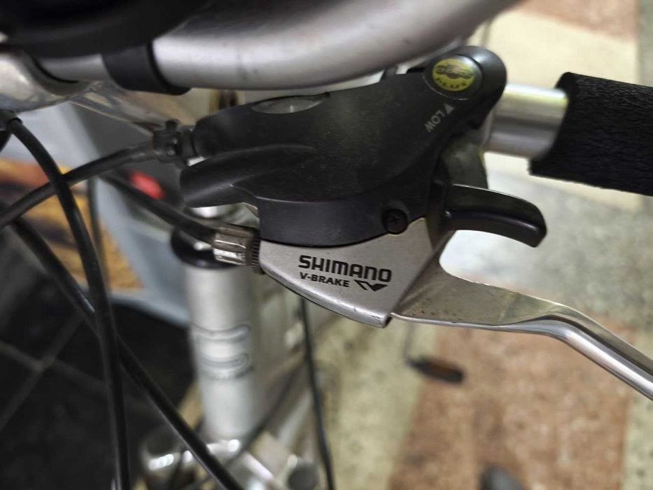 Алюмінієвий двопідвіс 28" Conquest Performance