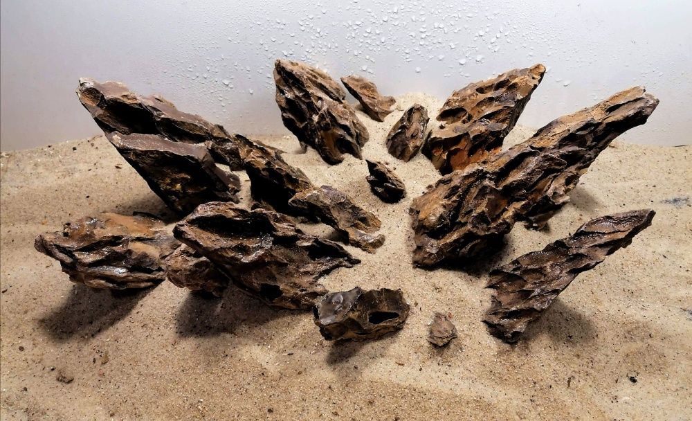 Lawa wulkaniczna czarna 1kg Xl-S, do akwarium, Sklep Turkusowe Zoo