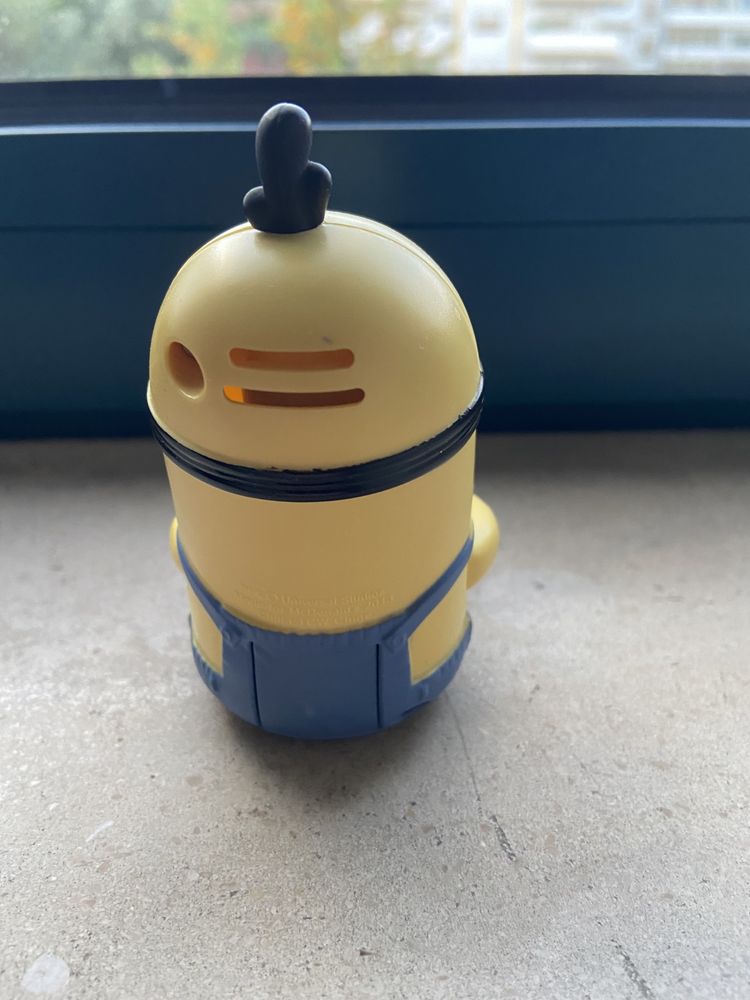 Minion Figure boneco