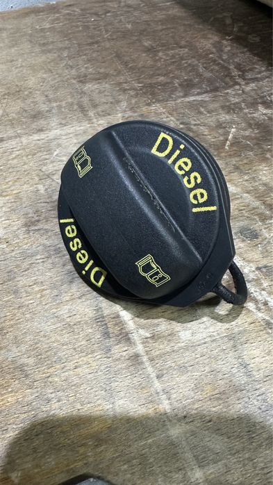 Кришка бензобака VAG Audi/Volkswagen/Skoda
